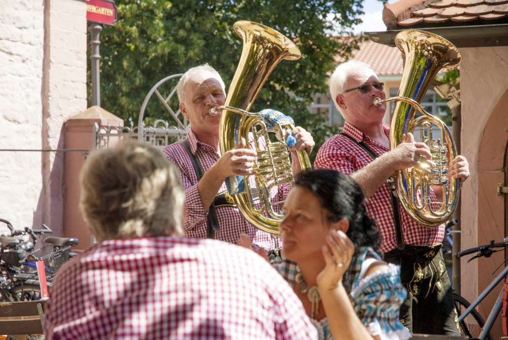 images/Biergarten/biergarten_musik_1.jpg#joomlaImage://local-images/Biergarten/biergarten_musik_1.jpg?width=1000&height=669