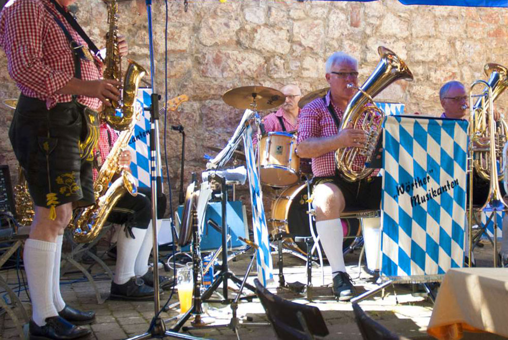 images/Biergarten/biergarten_musik_6.jpg#joomlaImage://local-images/Biergarten/biergarten_musik_6.jpg?width=1000&height=669